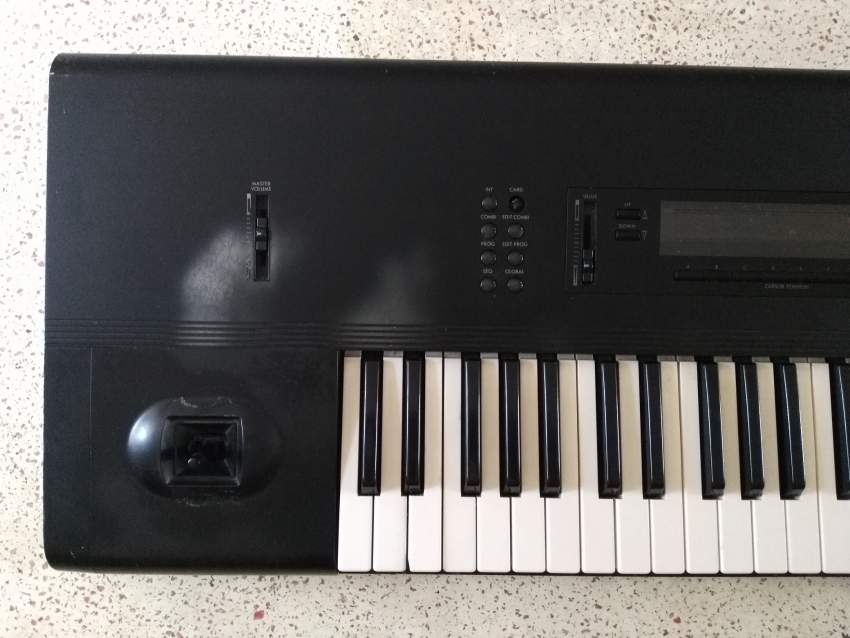 KORG M1 WORKSTATION ORIGINAL KEYBOARD SYNTHESIZER CLAVIER SYNTHÉTISEUR - 1 - Synthesizer  on Aster Vender