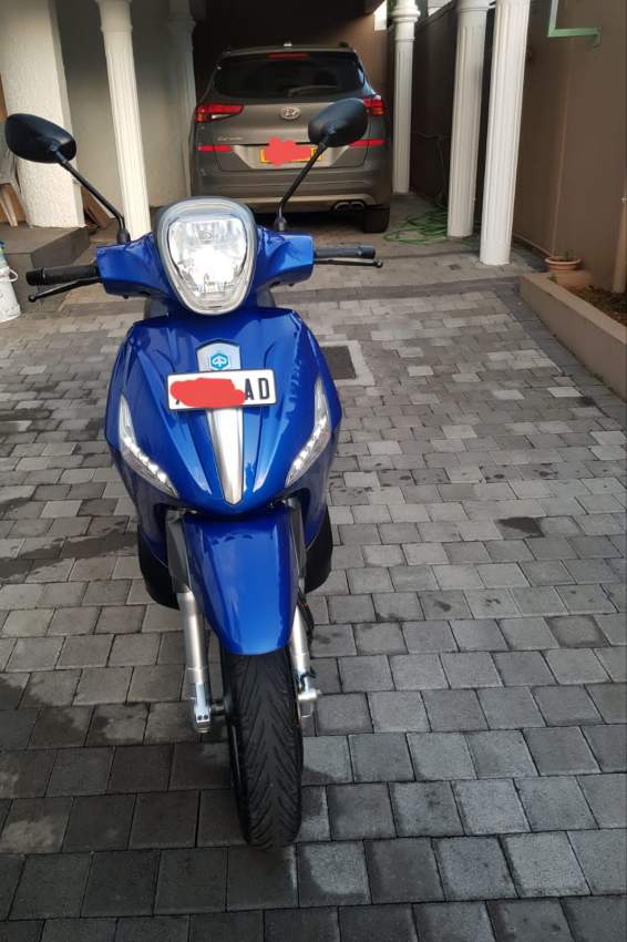 Piaggio beverly s 300 cc - 2 - Scooters (above 50cc)  on Aster Vender