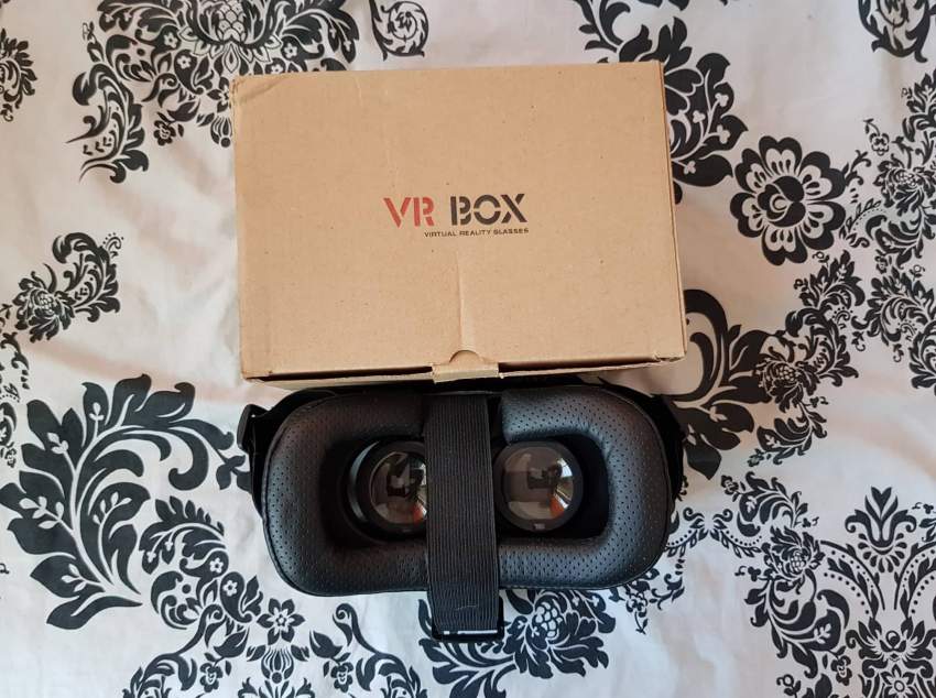 2 VR Glass for Rs 1500 - 2 - Other phone accessories  on Aster Vender
