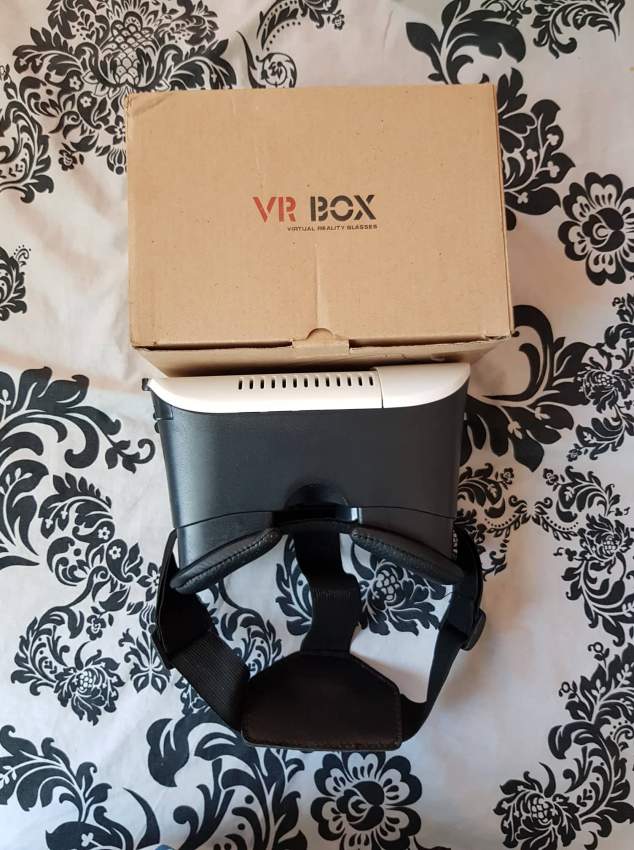 2 VR Glass for Rs 1500 - 6 - Other phone accessories  on Aster Vender