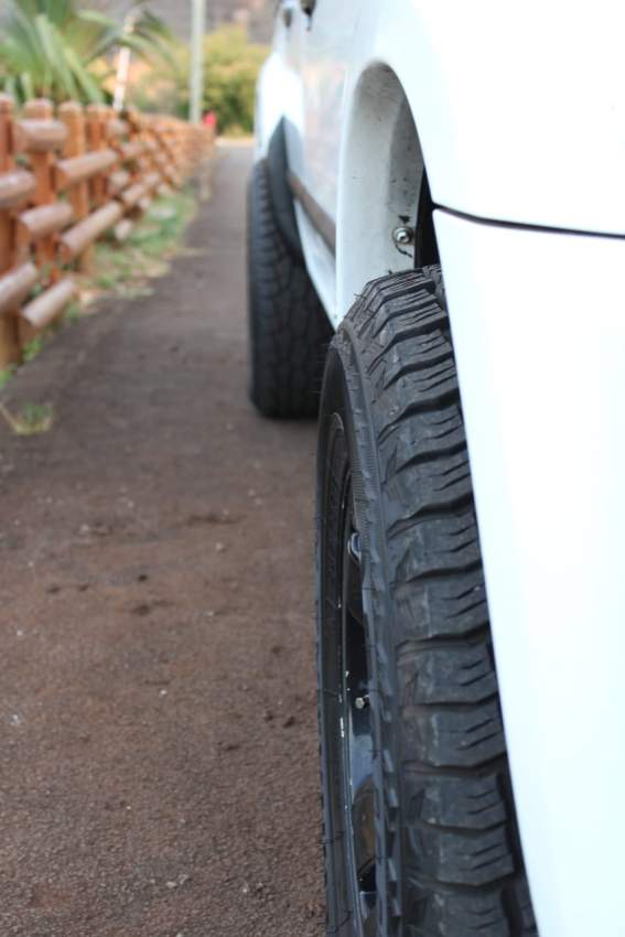 Isuzu 2.5 turbo - 4 - Pickup trucks (4x4 & 4x2)  on Aster Vender