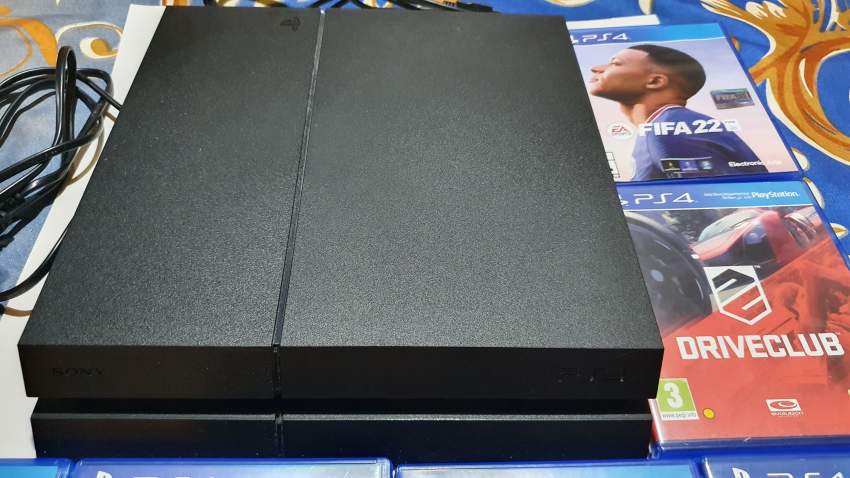 PS4 1 TB + 1 controller + 6 PS4 games - 1 - PlayStation 4 (PS4)  on Aster Vender