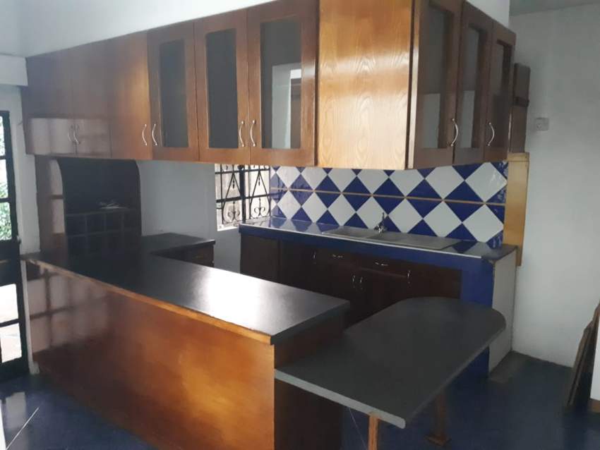 House – Sale – Curepipe - 3 - House  on Aster Vender