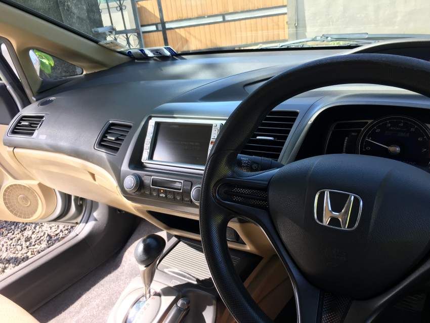 Honda Civic 2006 - 6 - Family Cars  on Aster Vender