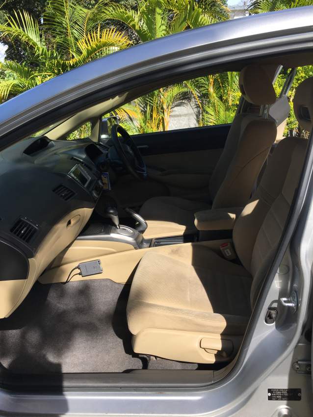 Honda Civic 2006 - 4 - Family Cars  on Aster Vender