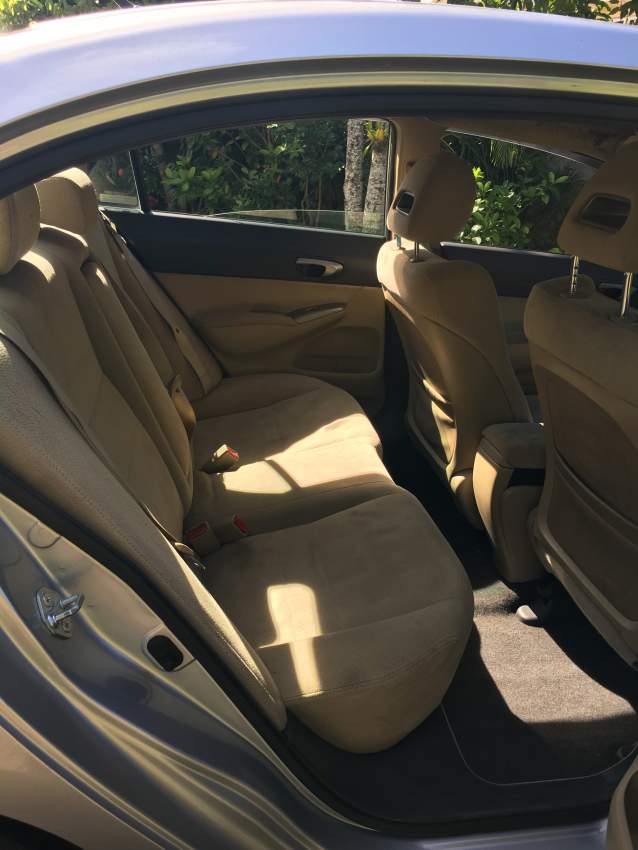 Honda Civic 2006 - 2 - Family Cars  on Aster Vender