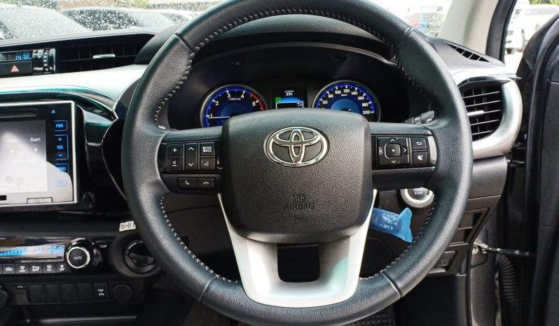 2015 – REVO 4WD 2.8G MT DOUBLE CAB DARKGREY – 7702 - 8 - Pickup trucks (4x4 & 4x2)  on Aster Vender