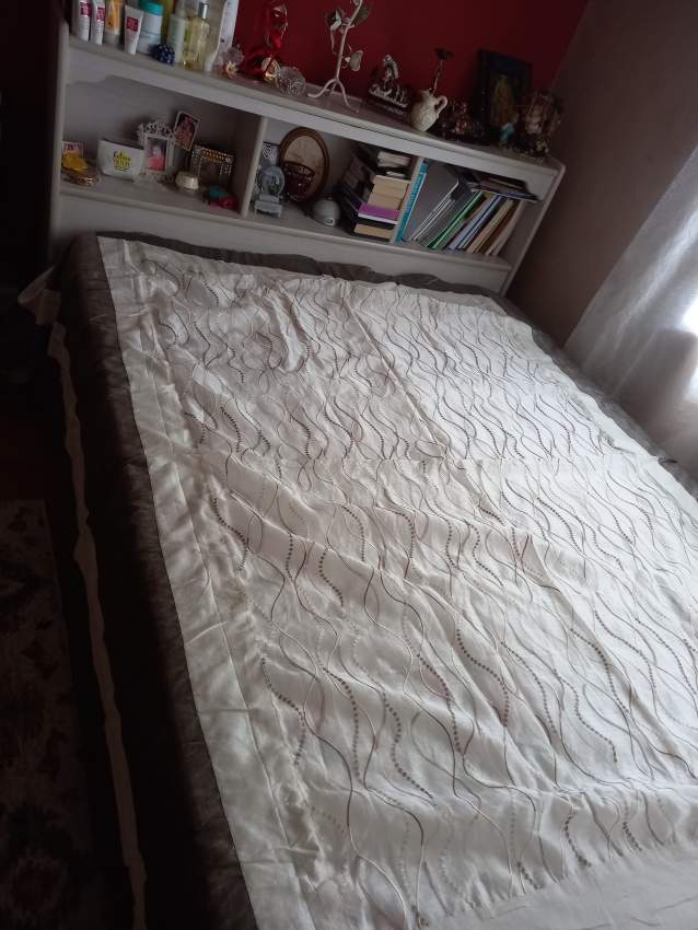 Lit et etageres - 0 - Bedroom Furnitures  on Aster Vender