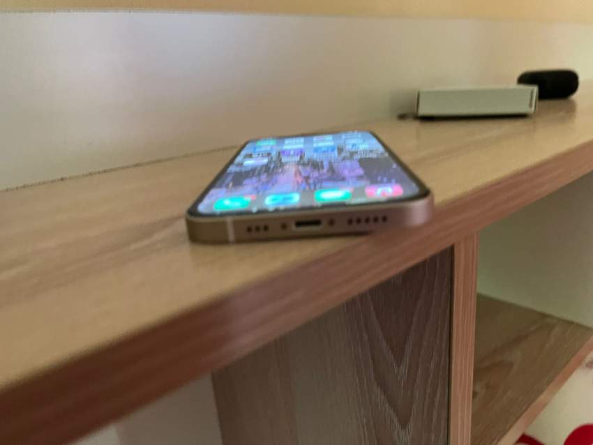 Iphone 12 - 8 - iPhones  on Aster Vender