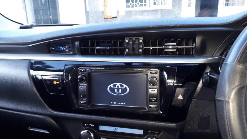 Toyota Corolla - 2 - Family Cars  on Aster Vender