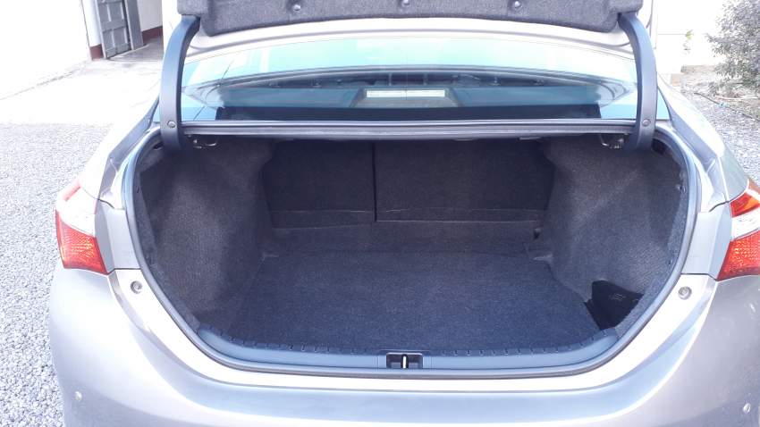 Toyota Corolla - 3 - Family Cars  on Aster Vender