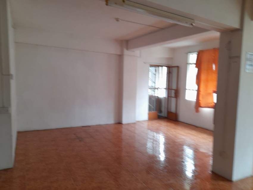 Commercial Space – Rental Vacoas - 4 - Commercial Space  on Aster Vender