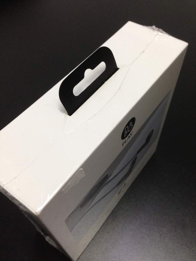 Bang & Olufsen Beoplay E4 Advanced Active Noise Cancelling Earphones - 2 - Earphone  on Aster Vender