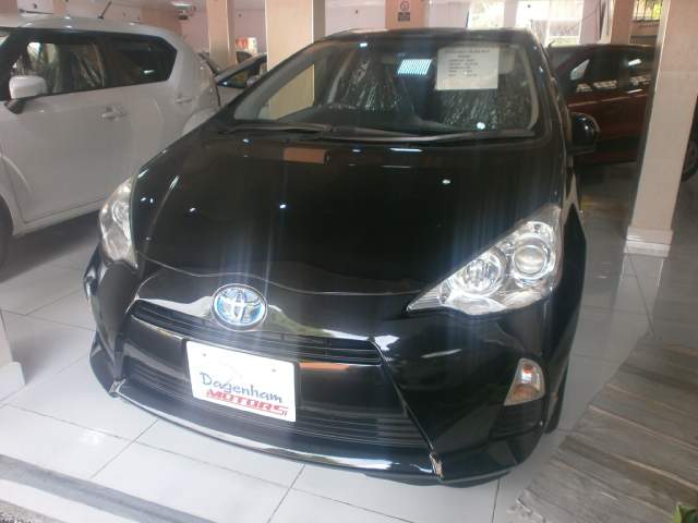 TOYOTA AQUA - 0 - Family Cars  on Aster Vender