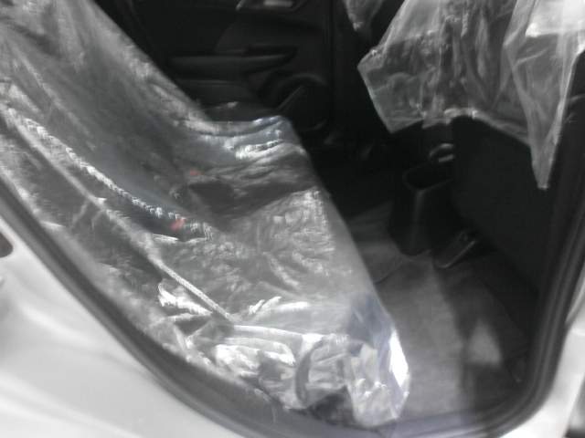 HONDA FIT F  PACKAGE  - 5 - Family Cars  on Aster Vender