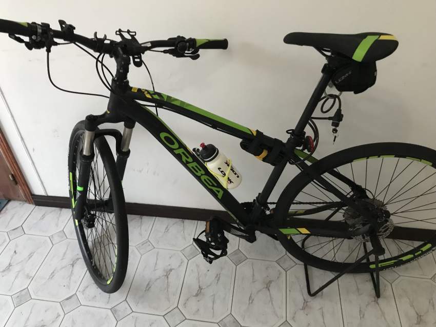 Orbea mountain bike MX29 on Aster Vender
