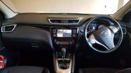 Nissan Qashqai 1.2 Acenta Techno - 2 - SUV Cars  on Aster Vender