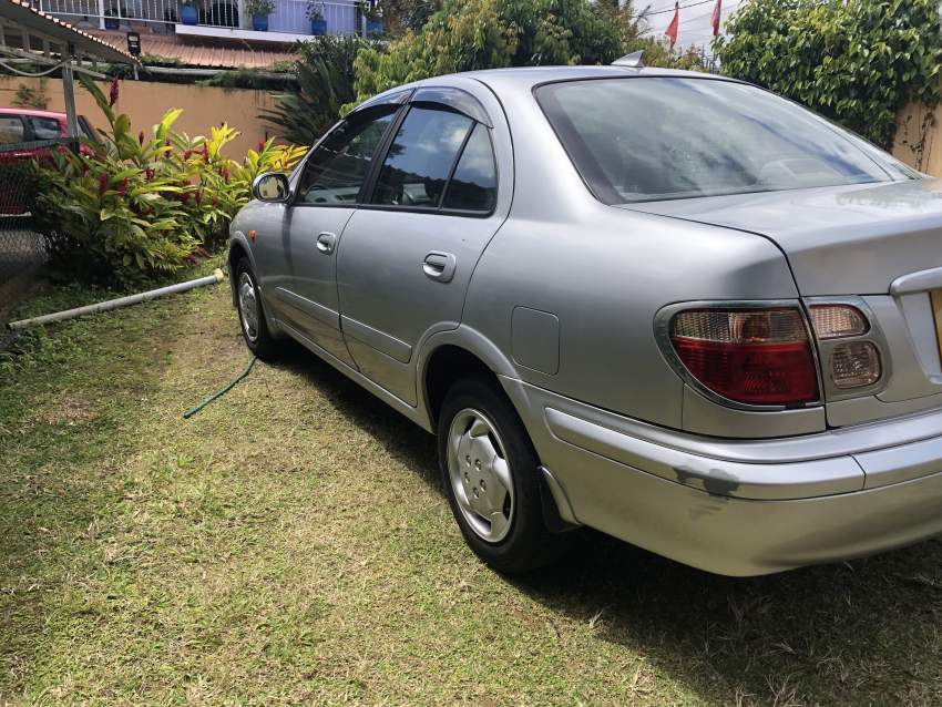 Nissan Sunny n16 - 2 - Family Cars  on Aster Vender