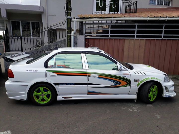 For sale ek3 96 full option - 0 - Sport Cars  on Aster Vender