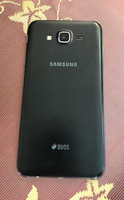 SAMSUNG J7 - 1 - Samsung Phones  on Aster Vender