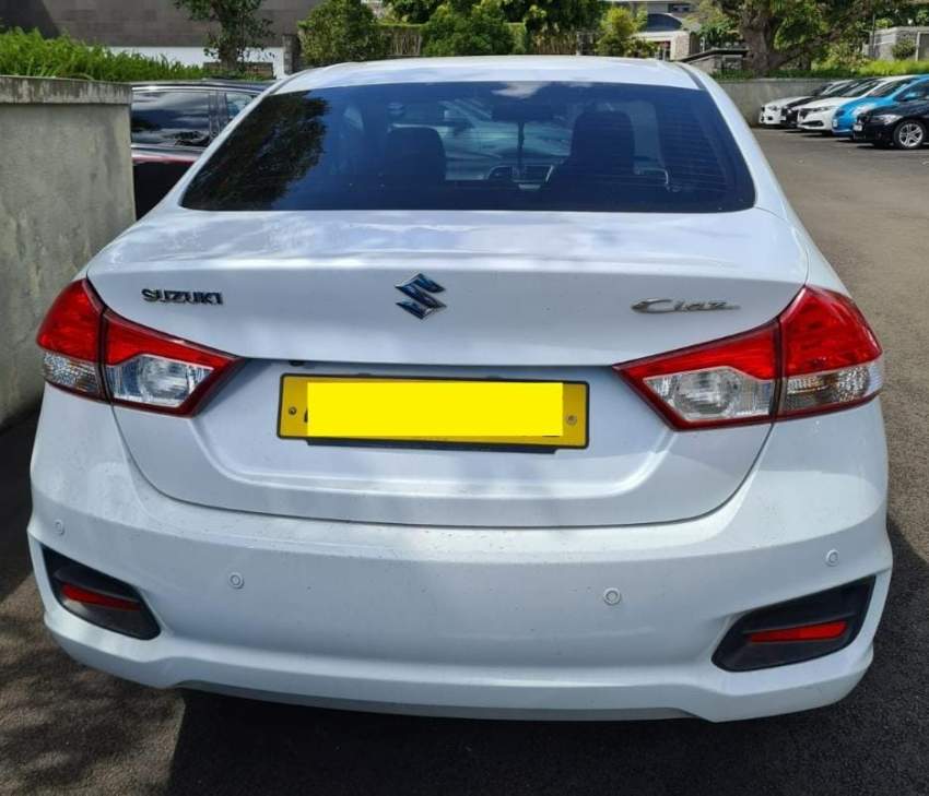Suzuki Ciaz Glx - 4 - Family Cars  on Aster Vender