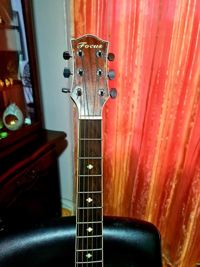 Focus Acoustic Guitar (USA) Urgently selling - 2 - Accoustic guitar  on Aster Vender