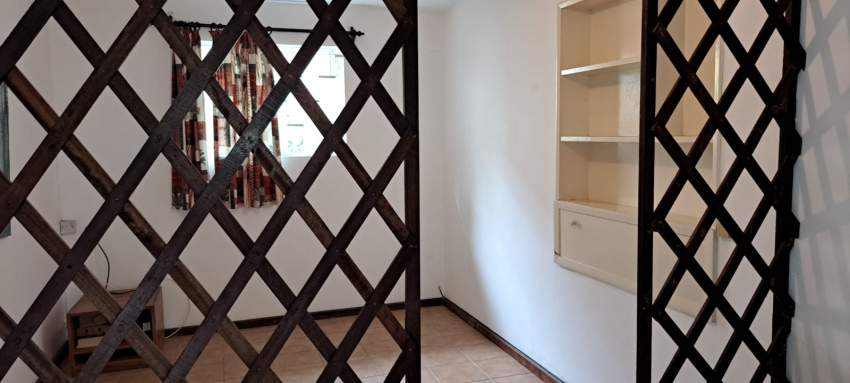 Individual House for Sale at Floreal - 3 - Ready Made House  on Aster Vender