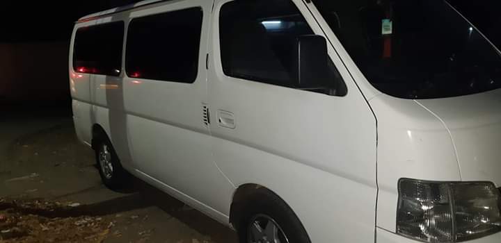 Nissan Van  - 3 - Passenger Van  on Aster Vender