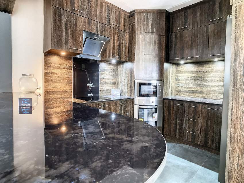 (Ref. MA7-630) Maison moderne avec un grand espace jardin - 6 - House  on Aster Vender