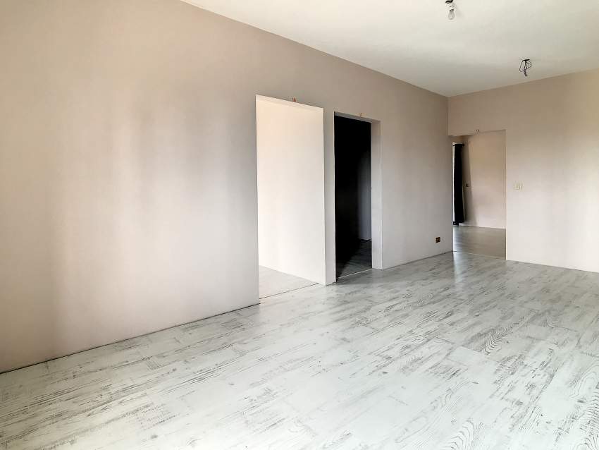 (Ref. MA7-630) Maison moderne avec un grand espace jardin - 7 - House  on Aster Vender