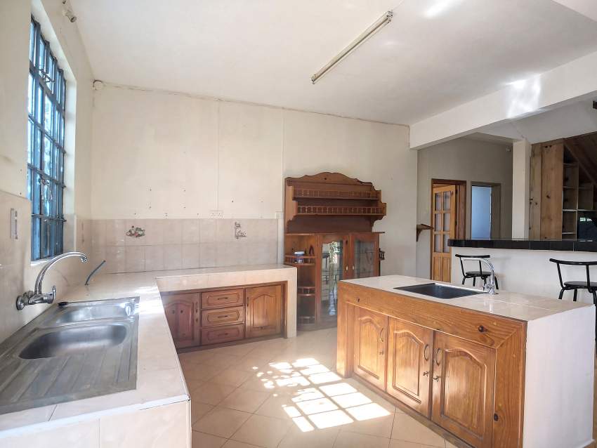 (Ref. MA7-739) Grande maison meublée avec un grand jardin arboré - 3 - House  on Aster Vender