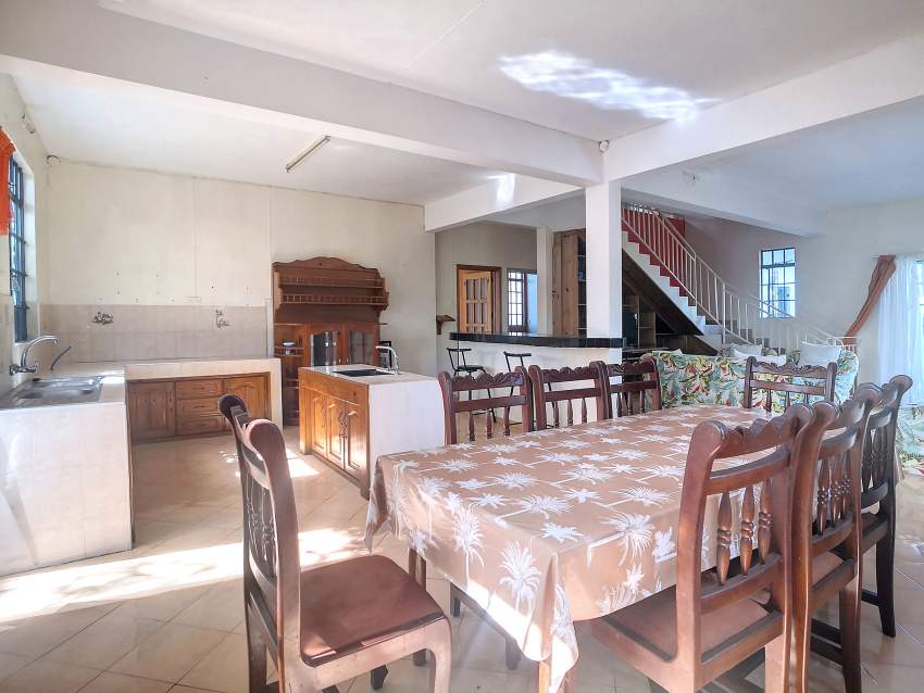 (Ref. MA7-739) Grande maison meublée avec un grand jardin arboré - 2 - House  on Aster Vender