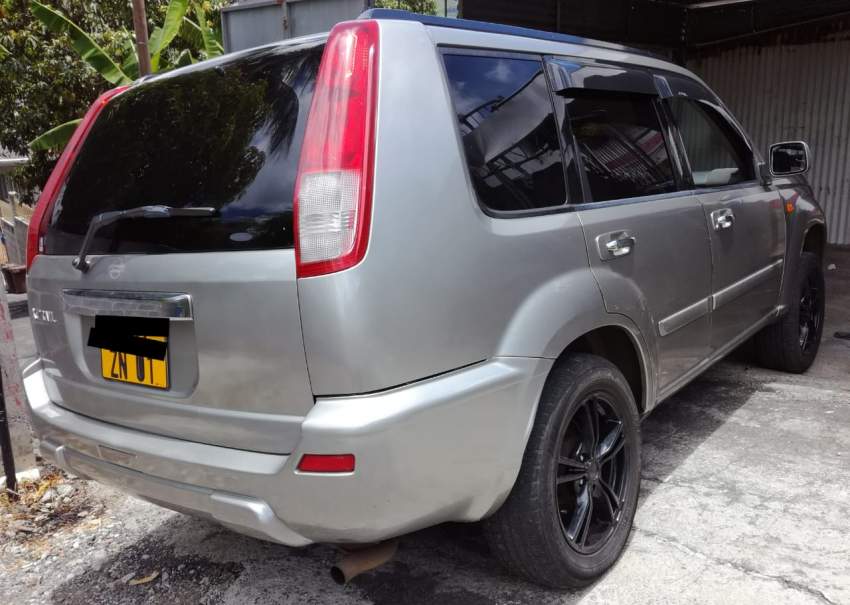 Nissan Xtrail - 2 - SUV Cars  on Aster Vender
