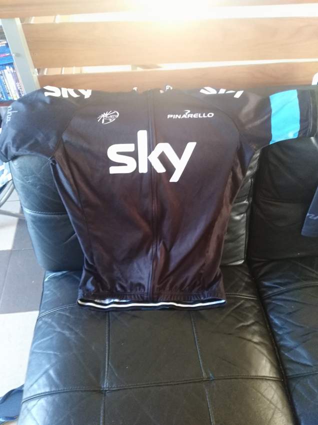 Cyclist Gear SKY