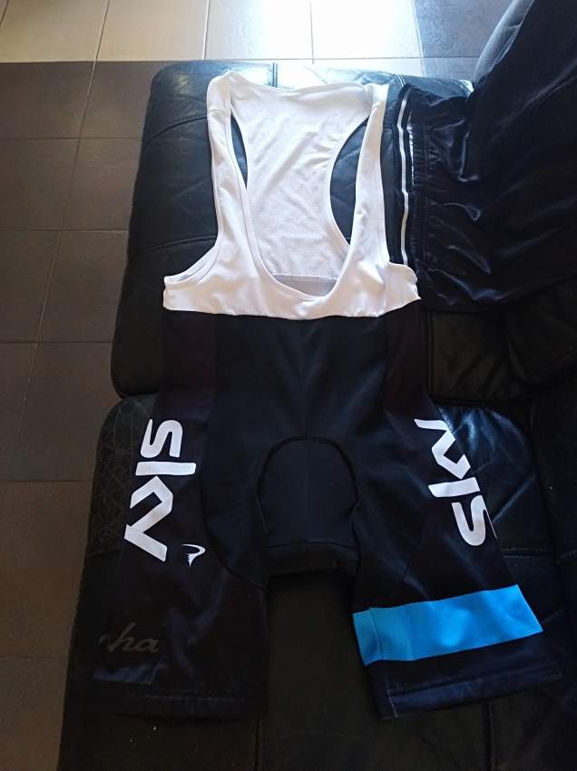 Cyclist Gear SKY - 2 - Sports outfits  on Aster Vender