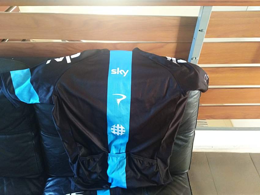 Cyclist Gear SKY - 3 - Sports outfits  on Aster Vender