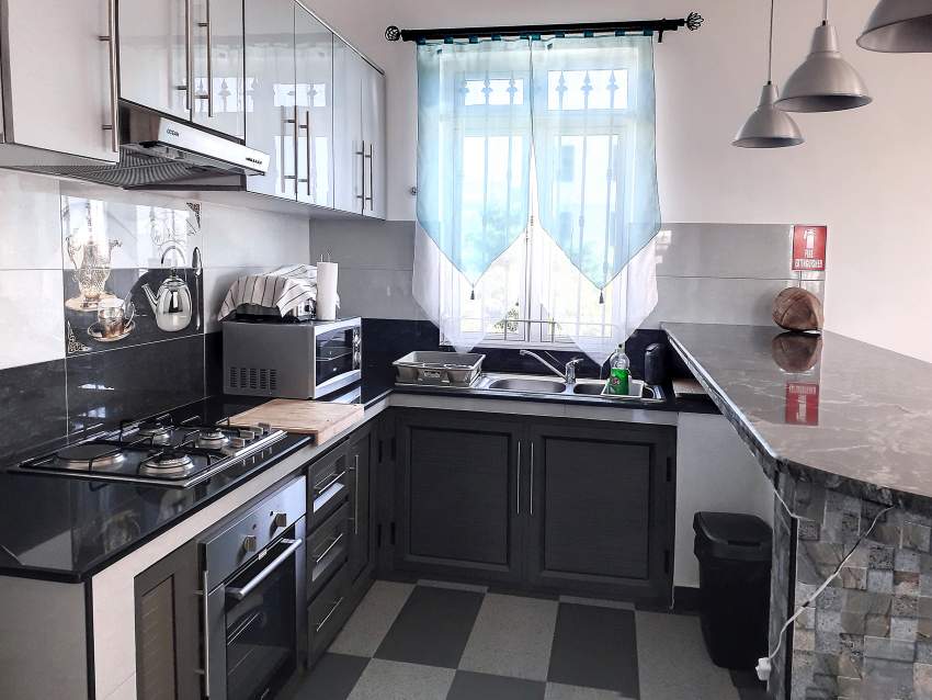 (Ref. MA7-748) Appartement au 1er étage au coeur de Grand Baie - 2 - Apartments  on Aster Vender