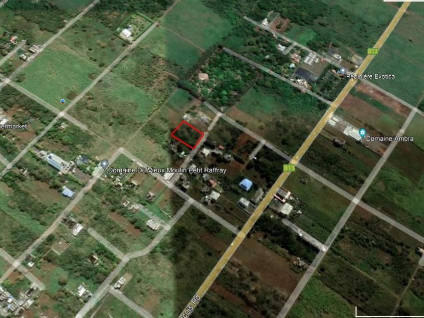 (Ref. MA7-750) Grand terrain situé dans un quartier résidentiel - 8 - Land  on Aster Vender