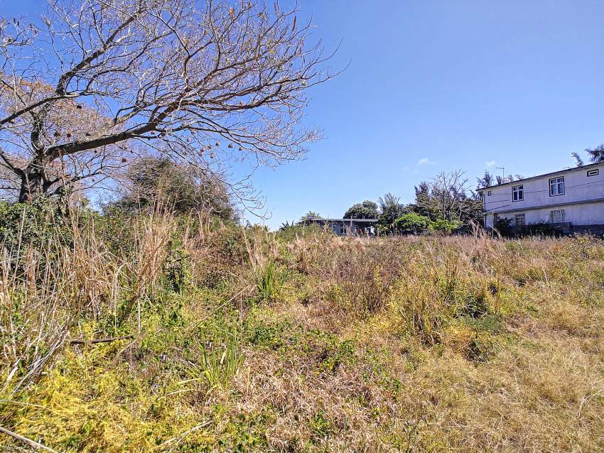 (Ref. MA7-750) Grand terrain situé dans un quartier résidentiel - 0 - Land  on Aster Vender