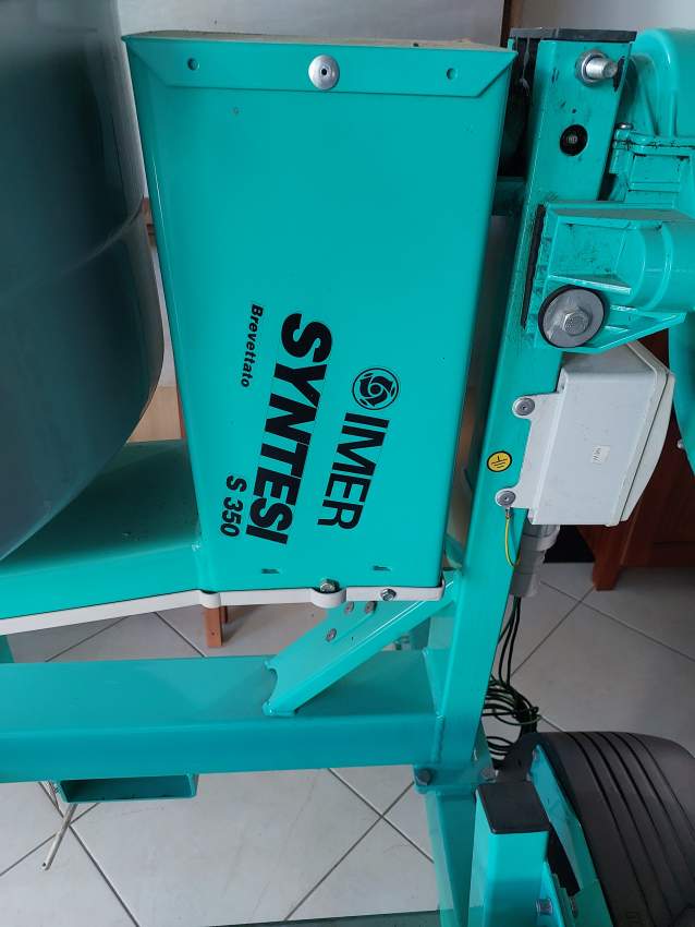 For sale Concrete Mixer - 2 - Other building materials  on Aster Vender