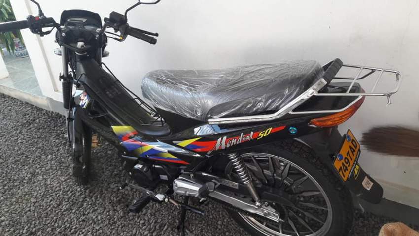 Mondial 49.9 CC - 2 - Sports Bike  on Aster Vender