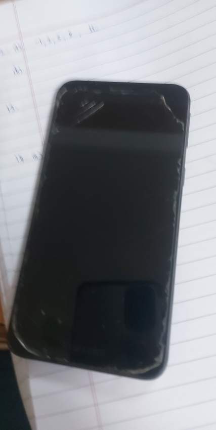 Samsung phone for sale  - 0 - All electronics products  on Aster Vender