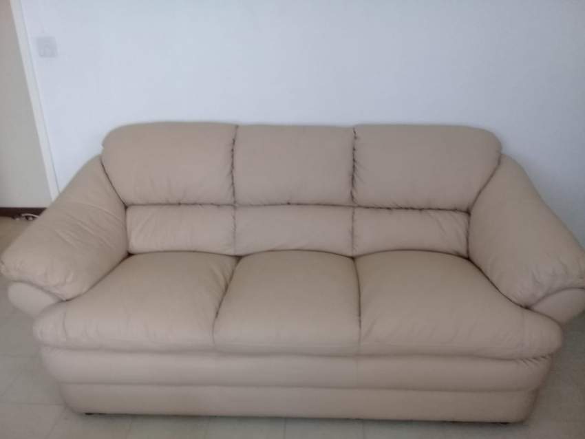 VENDU Set de sofa cuir on Aster Vender