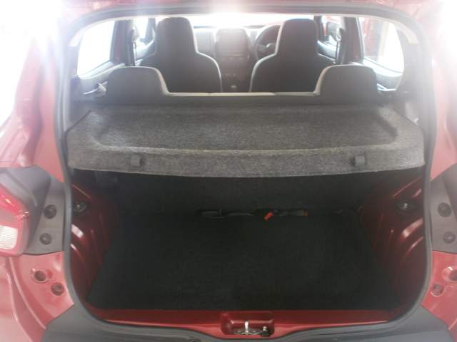 RENAULT KWID  - 3 - Sport Cars  on Aster Vender