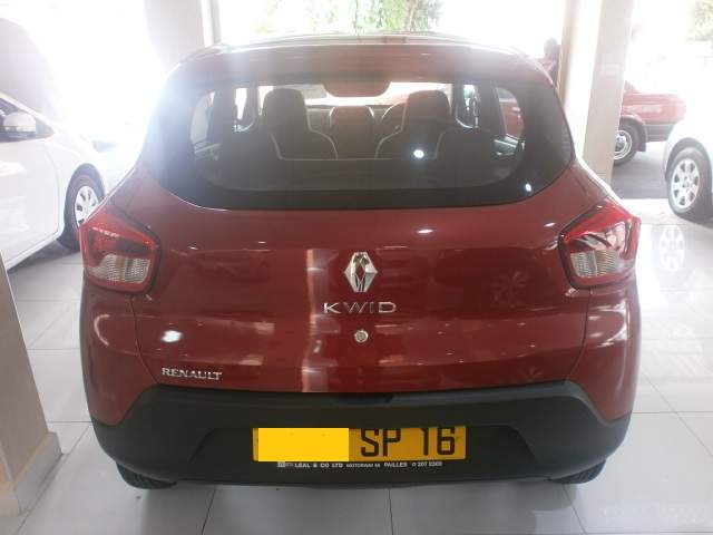 RENAULT KWID  - 2 - Sport Cars  on Aster Vender