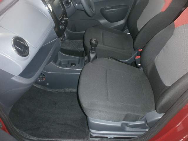 RENAULT KWID  - 7 - Sport Cars  on Aster Vender