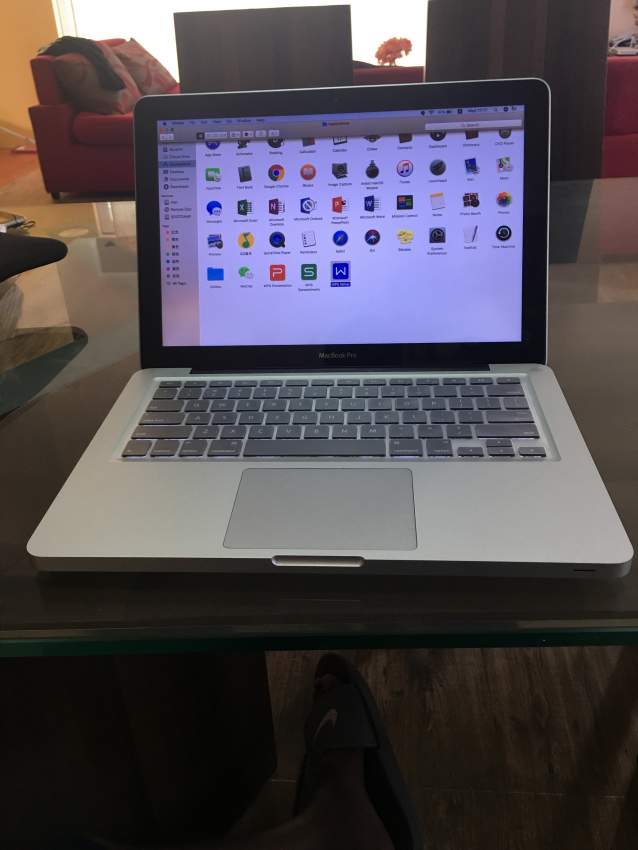 MacBook Pro 13