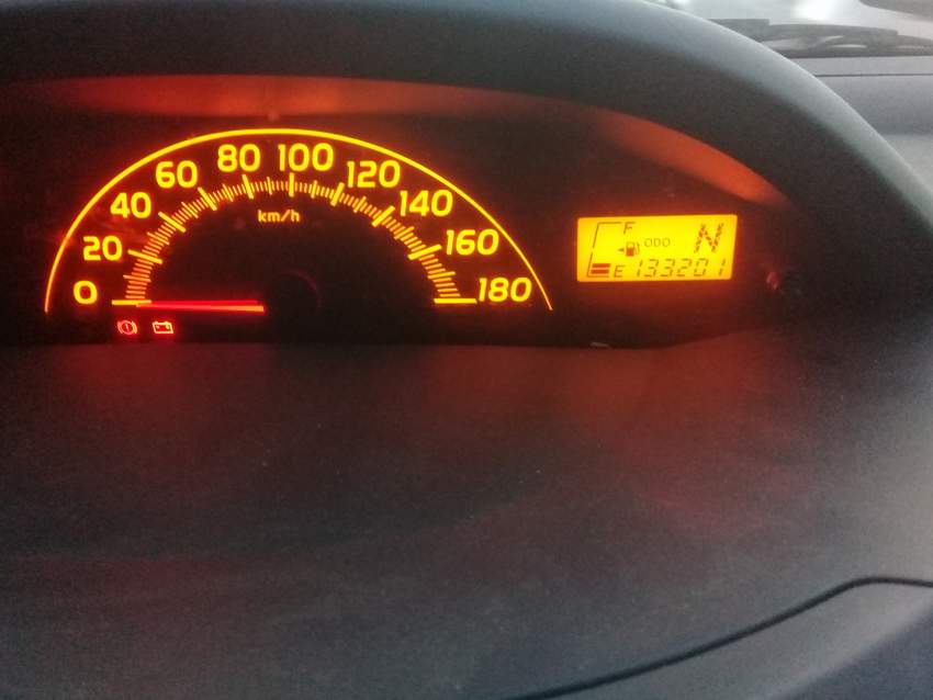 Toyota vitz 2008 - 5 - Compact cars  on Aster Vender