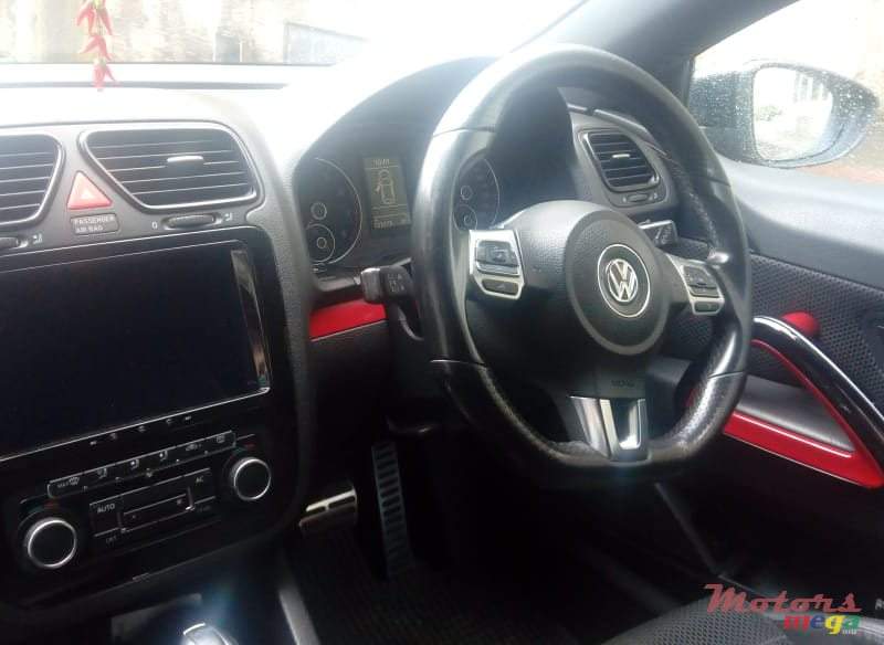 Volkswagen Scirocco - 4 - Sport Cars  on Aster Vender