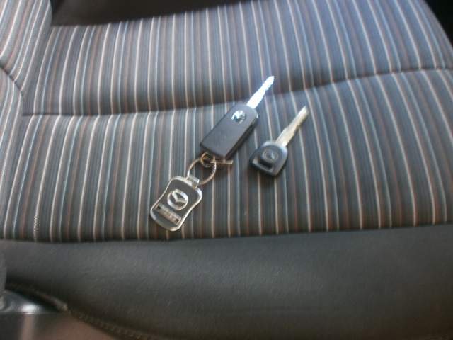 Mazda demio - 5 - Family Cars  on Aster Vender